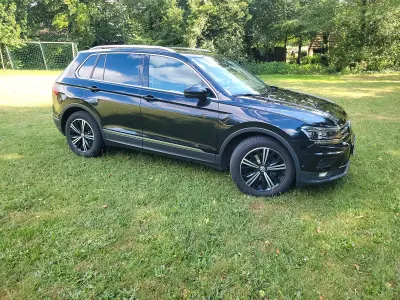Gebraucht VW Tiguan 150 PS (110 kW) 2019 Schwarz SUV
