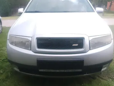 Gebraucht Skoda Fabia 100 PS (73 kW) 2001 Grau Kleinwagen