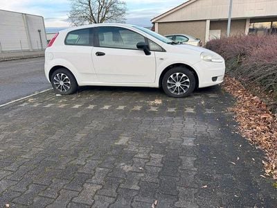 Weiß Gebraucht 2009 Fiat Punto Kleinwagen | 1.450 €