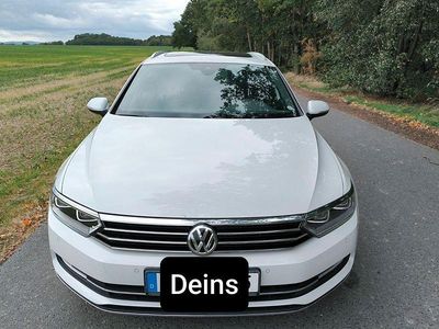 Gebraucht VW Passat 190 PS (139 kW) 2019 Weiß Kombi