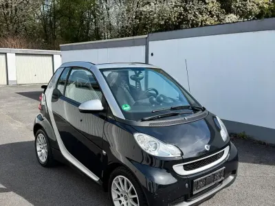 Gebraucht Smart ForTwo Cabrio 49 PS (36 kW) 2008 Schwarz Cabrio