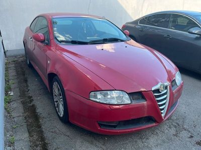 gebraucht Alfa Romeo GT 2.0jts Bose Bertone