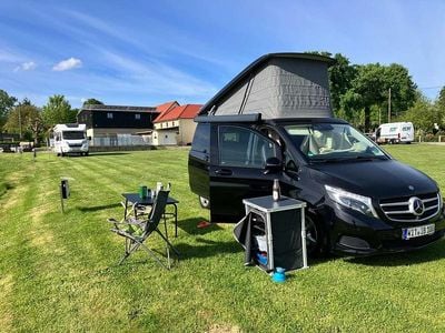 Mercedes V250