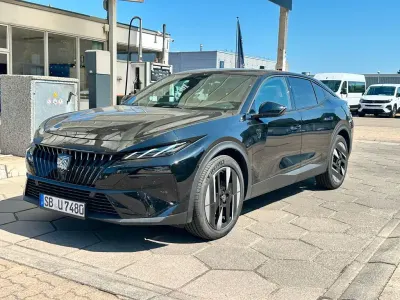 Gebraucht Peugeot 408 GT 145 PS (106 kW) 2026 Schwarz SUV