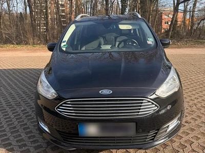 Gebraucht Ford Grand C-Max Titanium 150 PS (110 kW) 2017 Schwarz Van / Kleinbus