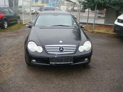 Mercedes C180