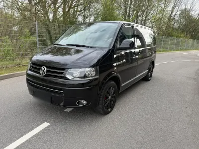 Gebraucht VW Multivan Highline 180 PS (132 kW) 2015 Schwarz Van / Kleinbus