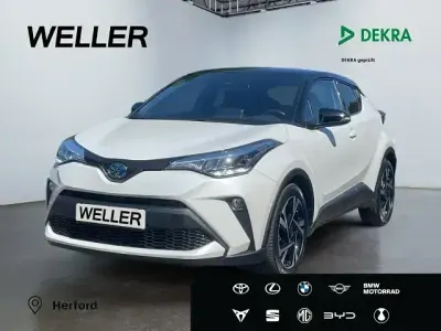 Gebraucht Toyota C-HR Team 122 PS (89 kW) 2022 Platinumweiß perleffekt / dach SUV