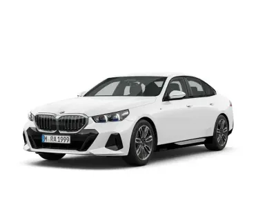 Gebraucht BMW 540 M Sport 303 PS (222 kW) 2026 Alpinweiss uni Limousine
