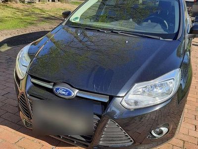Usata Ford Focus Trend 125 CV (91 kW) 2013 Nero Station wagon