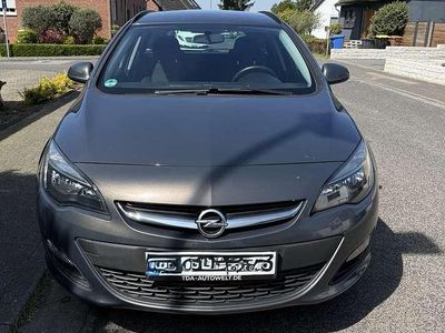 Second-hand Opel Astra Innovation 110 CP (80 kW) 2015 Gri Break