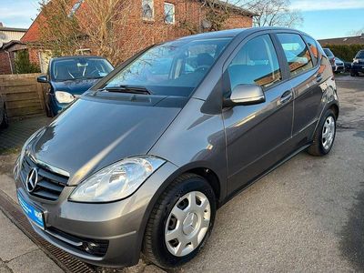 Usata Mercedes A160 95 CV (69 kW) 2011 Grigio Berlina