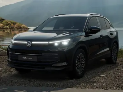 Gebraucht VW Tiguan Life 150 PS (110 kW) 2025 Grenadilla black metallic SUV