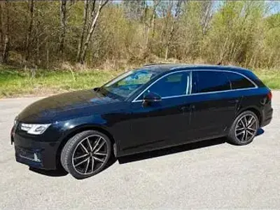 Gebraucht Audi A4 150 PS (110 kW) 2019 Schwarz Kombi