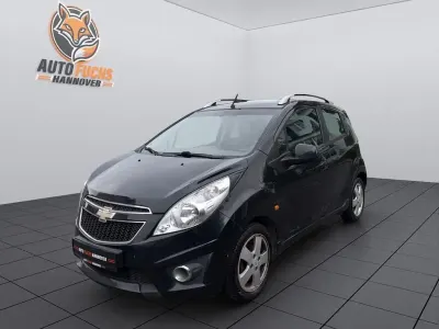 Używany Chevrolet Spark LT 82 KM (60 kW) 2011 Czarny Hatchback