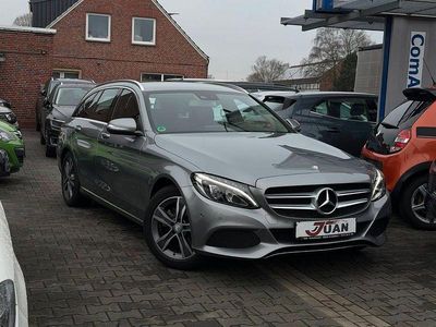 Grau Gebraucht 2015 Mercedes C200 Kombi | 16.999 € (Fairer Preis)