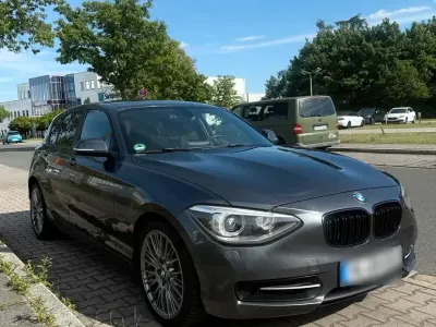 Gebraucht BMW 116 Sport Line 136 PS (100 kW) 2012 Silber Kleinwagen