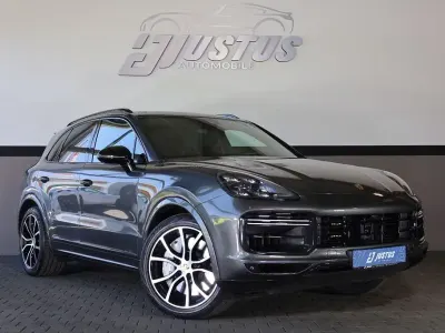 Gebraucht Porsche Cayenne 549 PS (403 kW) 2020 Grau SUV