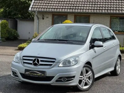 Gebraucht Mercedes B200 Edition 193 PS (141 kW) 2008 Silber Van / Kleinbus