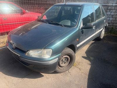 Usata Peugeot 106 88 CV (64 kW) 1996 Verde Utilitaria