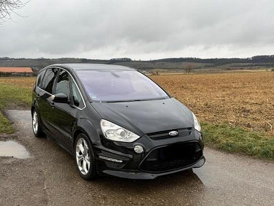 Schwarz Gebraucht 2010 Ford S-MAX Titanium S Van / Kleinbus | 7.999 € (Fairer Preis)