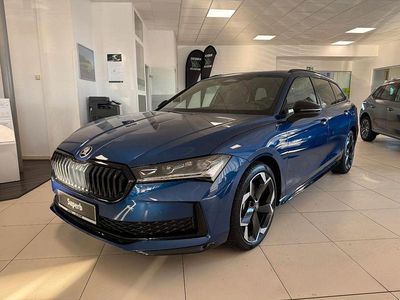 Neu Skoda Superb 204 PS (150 kW) 2026 Blau Kombi