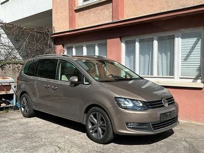 Usata VW Sharan 184 CV (135 kW) 2015 Marrone Monovolume