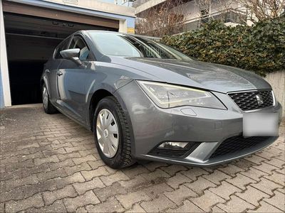 Usata Seat Leon 105 CV (77 kW) 2014 Verde Berlina