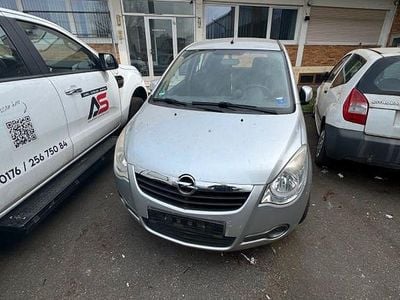 Gebraucht Opel Agila Edition 65 PS (47 kW) 2009 Silber Kleinwagen