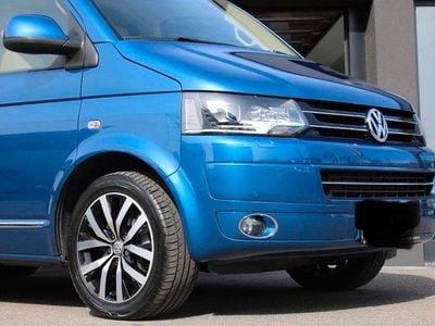 Käytetty VW Multivan 180 HP (132 kW) 2014 Sininen Tila-auto