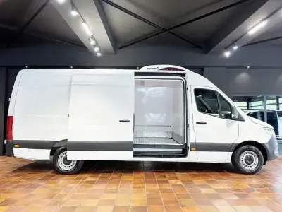 Gebraucht Mercedes Sprinter 190 PS (139 kW) 2021 Weiss Van