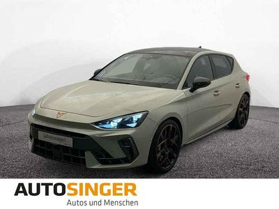 Taigagrau metallic Gebraucht 2025 Cupra Leon VZ Limousine | 41.870 € (Teuer)