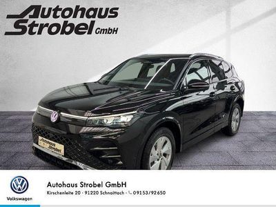 Neu VW Tiguan R-line 150 PS (110 kW) 2026 Schwarz SUV