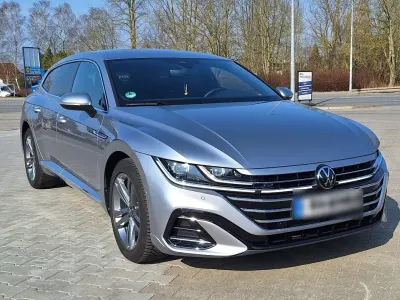 Gebraucht VW Arteon R-line 150 PS (110 kW) 2023 Silber Kombi
