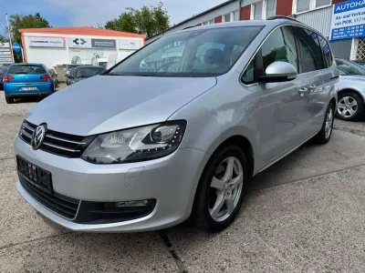 Gebraucht VW Sharan Comfortline 150 PS (110 kW) 2017 Reflexsilber metallic Van / Kleinbus