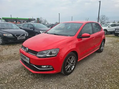 Gebraucht VW Polo Allstar 90 PS (66 kW) 2016 Rot Limousine