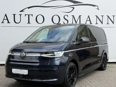 Gebraucht VW Multivan Style 150 PS (110 kW) 2025 Starlight blue metallic Van / Kleinbus