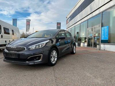 Gebraucht Kia Ceed 99 PS (72 kW) 2018 Grau Kleinwagen