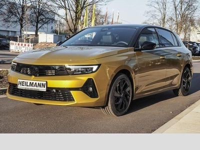 Gelb Gebraucht 2023 Opel Astra GS Line Limousine | 26.450 € (Fairer Preis)