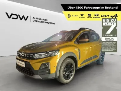 Neu Dacia Sandero Extreme 110 PS (80 kW) 2026 Gold Limousine