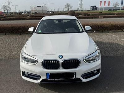 Gebraucht BMW 118 Sport Line 136 PS (100 kW) 2018 Weiß Kleinwagen