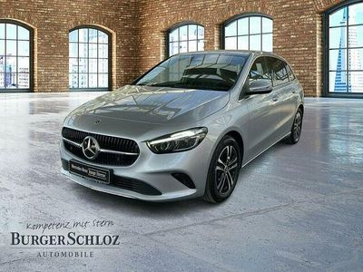 Gebraucht Mercedes B200 163 PS (119 kW) 2024 Silber Kleinwagen