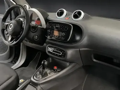 Gebraucht Smart ForTwo Electric Drive 60 kW (82 PS) 2020 Schwarz Coupé