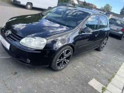 Gebraucht VW Golf V 116 PS (85 kW) 2007 Black magic perleffekt Kleinwagen