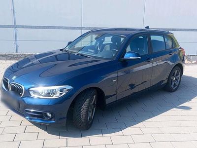 Gebraucht BMW 120 Sport Line 190 PS (139 kW) 2016 Andere farben Kleinwagen