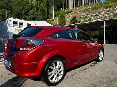 Opel Astra GTC
