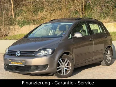 Gebraucht VW Golf Plus Comfortline 105 PS (77 kW) 2009 Braun Van / Kleinbus