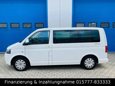 Gebraucht VW Multivan 140 PS (102 kW) 2013 Weiß Van / Kleinbus