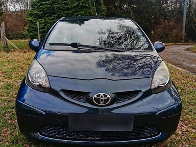 Usata Toyota Aygo 69 CV (50 kW) 2007 Argento Utilitaria