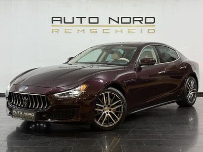 Gebraucht Maserati Ghibli 349 PS (256 kW) 2021 Rot Limousine
